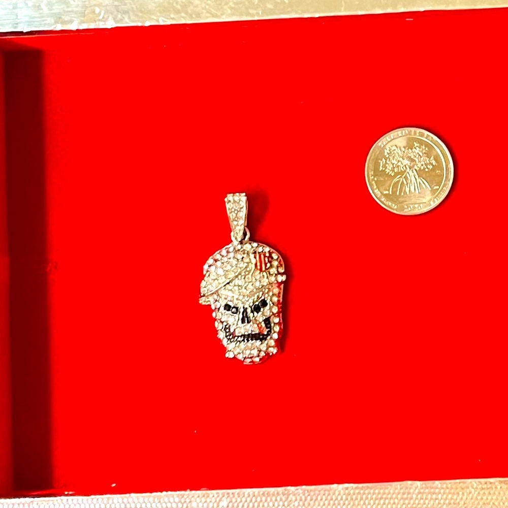 | Special Forces Diamond 💎 Pendant |
